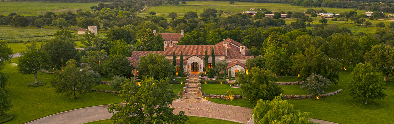 LUXURY HILL COUNTRY ESTATE<br>Marble Falls, TX | Click Image for Info LUXURY HILL COUNTRY ESTATE Marble Falls, TX